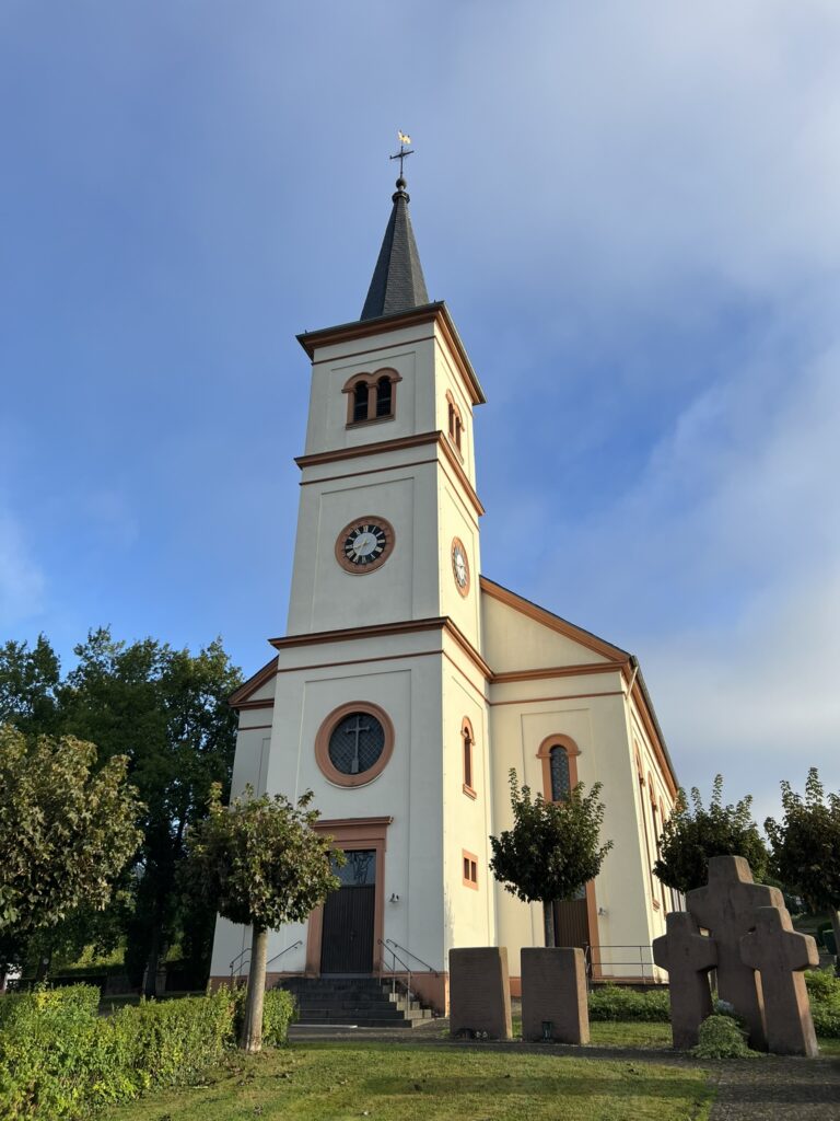 Pfarrkirche St. Martin in Salmrohr
